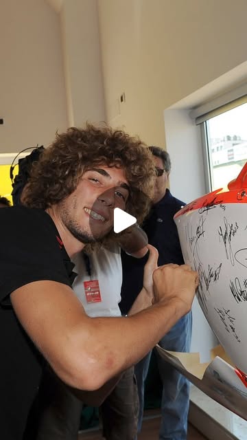 Marco Simoncelli nella copertina del ricordo della Federazione Motociclistica Italiana